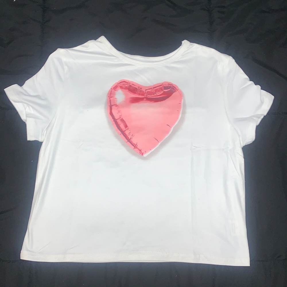 Pink Heart Crop - Picture 3 of 3
